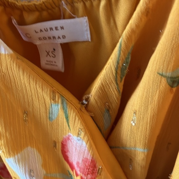 LC Lauren Conrad mustard colored flower (Wispy, Flowy) Dress- size XS - Picture 5 of 8